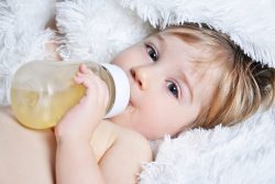 Как отучить ребенка пить ночью