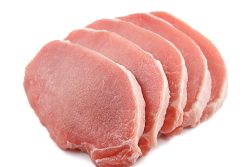 Свинина для детей: польза и сроки введения в рацион