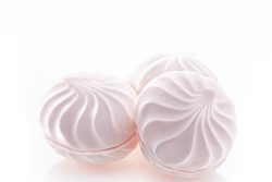 Зефир: польза и вред