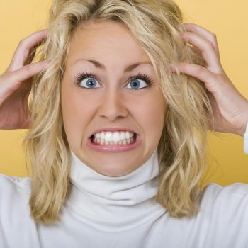 Псориаз волосистой части головы: лечение и обзор препаратов