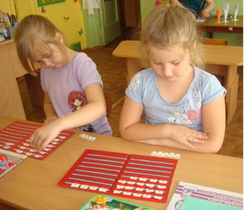 Заикание у детей: причины и лечение