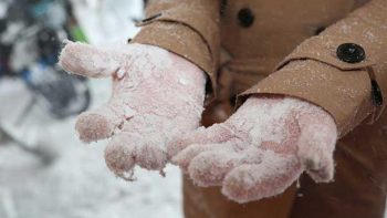 Первые признаки обморожения первая помощь