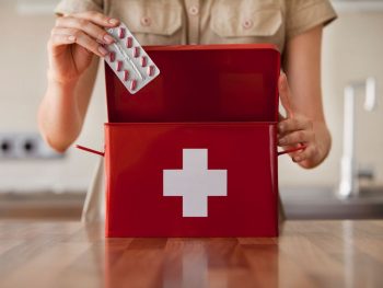 Топ-5 угроз из домашней аптечки