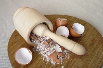 яичная скорлупа при остеопорозе