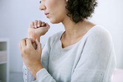 Крапивница у взрослых