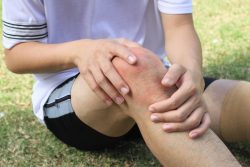 Разрыв связок коленного сустава: лечение