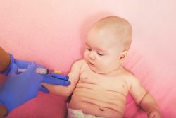 Прививки против кори детям