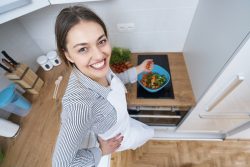 Диета кормящей матери: первый месяц