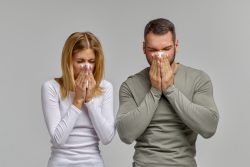 Острый ринит: причины, симптомы, лечение