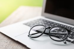 Линзы для защиты зрения при работе за компьютером