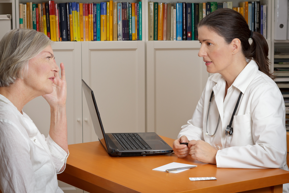 Мигрень у женщин: симптомы и лечение