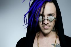 Истерическое расстройство личности: суть, причины, симптомы и коррекция