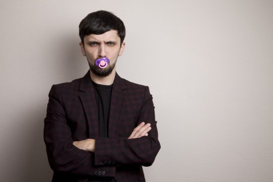 Инфантильность: что это в психологии. Причины, признаки, как избавиться