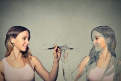 Зависимость от чужого мнения: что это, причины, как избавиться и не зависеть от чужого мнения. Важно ли чужое мнение