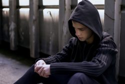 Побеги из дома: как вернуть ребенка, и почему он убегает