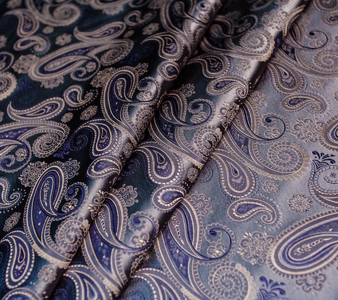 Ткань жаккард: описание, состав, свойства, достоинства и недостатки