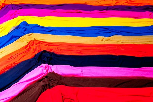 Лайкра: что за ткань, свойства, достоинства и недостатки