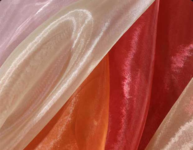 Органза: описание ткани, состав, свойства, достоинства и недостатки