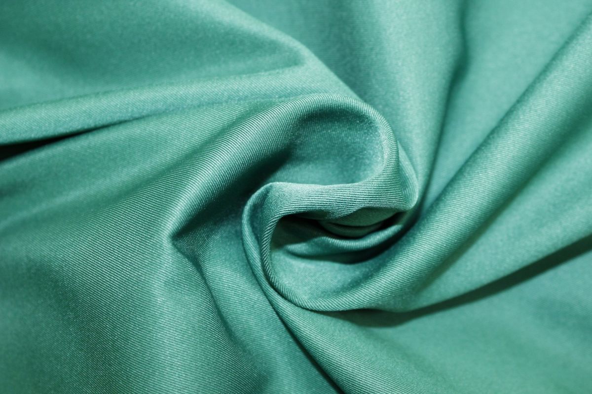 Ткань мемори: описание материала, свойства, достоинства и недостатки