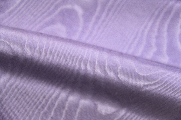 Ткань муар: описание материала, свойства, достоинства и недостатки