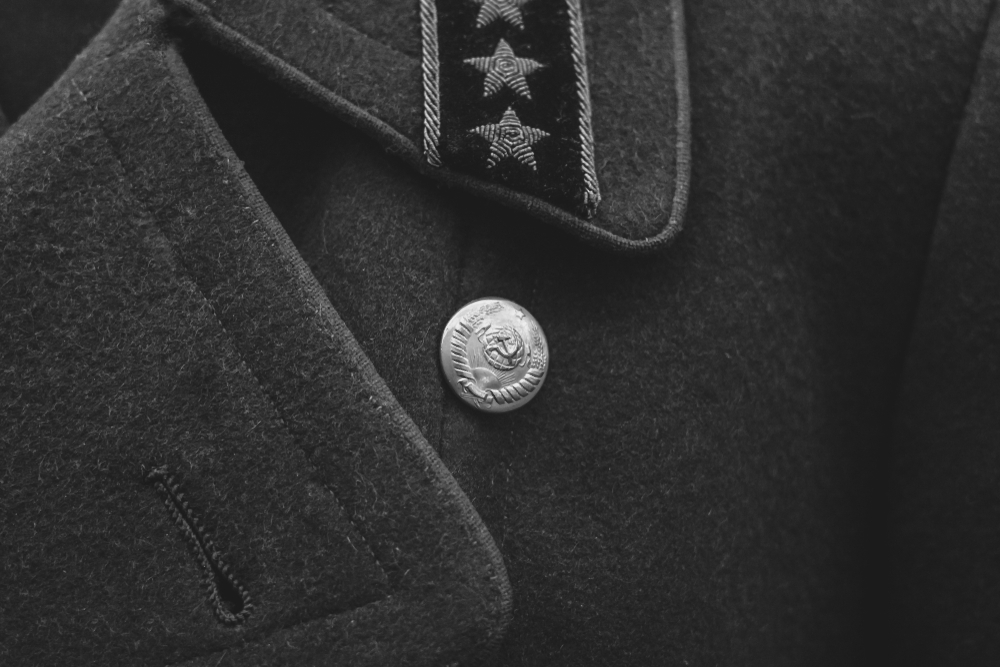 Сукно: описание ткани, свойства, достоинства и недостатки