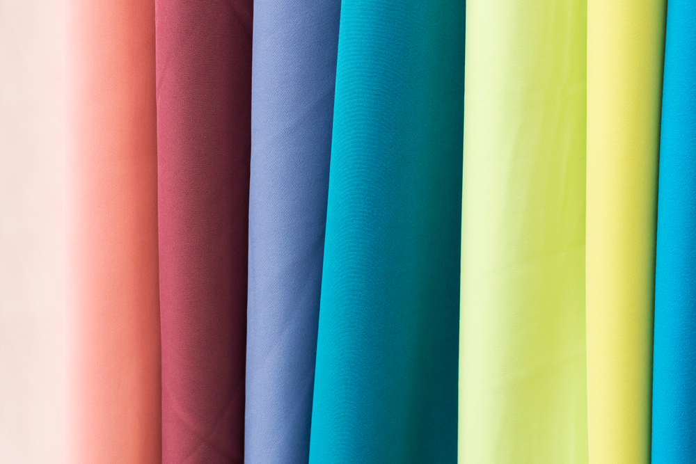 Ткань габардин: описание, состав, свойства, достоинства и недостатки